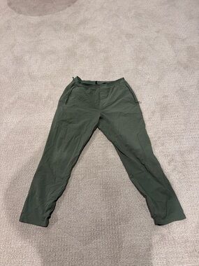 lululemon athletica Men's Dark Olive Jogger Pants